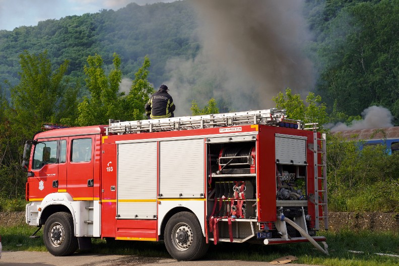 EVROPA SPREMNA ZA VATRENI TALAS Vatrogasci i avioni raspoređeni na kritične tačke