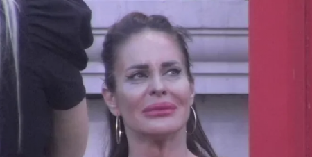 "KAČAVENDA JE ZALJUBLJENA U TERZU" Prolila reku suza, za ovo niko nije znao, potpuno se slomila (VIDEO)