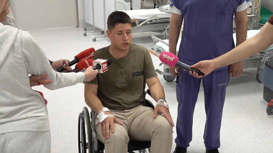 FAŠIZAM KAKAV SE NE PAMTI U SRBIJI! Blokaderi brutalno pretukli Pavlovića i Balaća u Studenjaku (VIDEO)