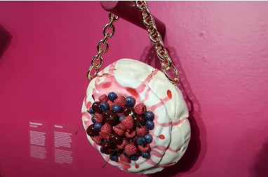 NIŠTA SLAĐE NEĆETE VIDETI DANAS U holandskom muzeju su izloženi najpoznatiji svetski dezerti - neobičnu postavku posetioci obožavaju