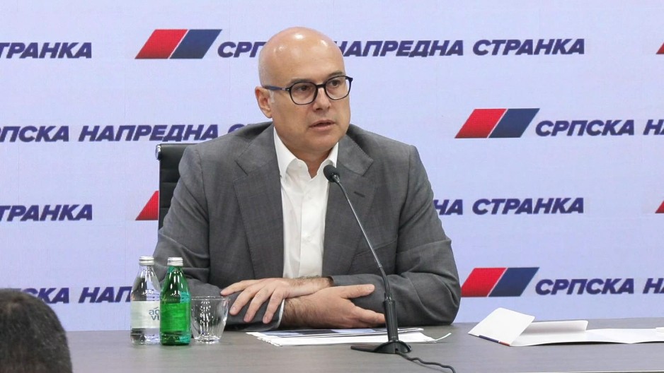 "VUČIĆ SE TRUDI DA SMIRI TENZIJE" Vučević za Alo! o potezu predsednika Srbije