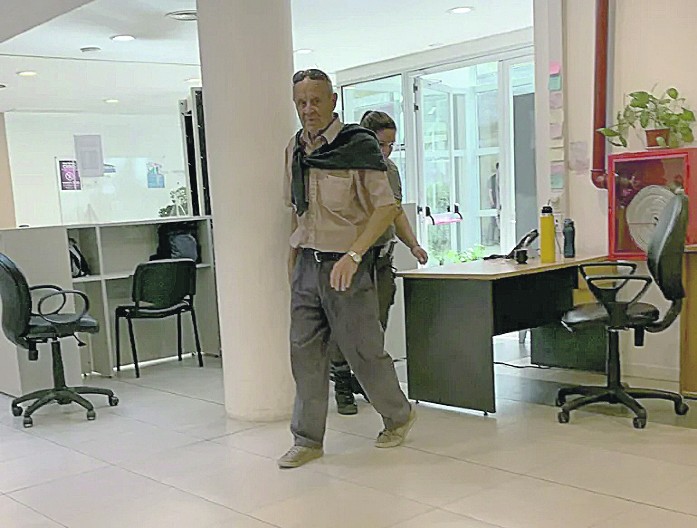 KOMŠIJE KUKULIĆA MISLE DA ĆE OPET SILOVATI DEVOJČICE! Srbin iz Argentine i kao starac zastrašuje meštane Neukena