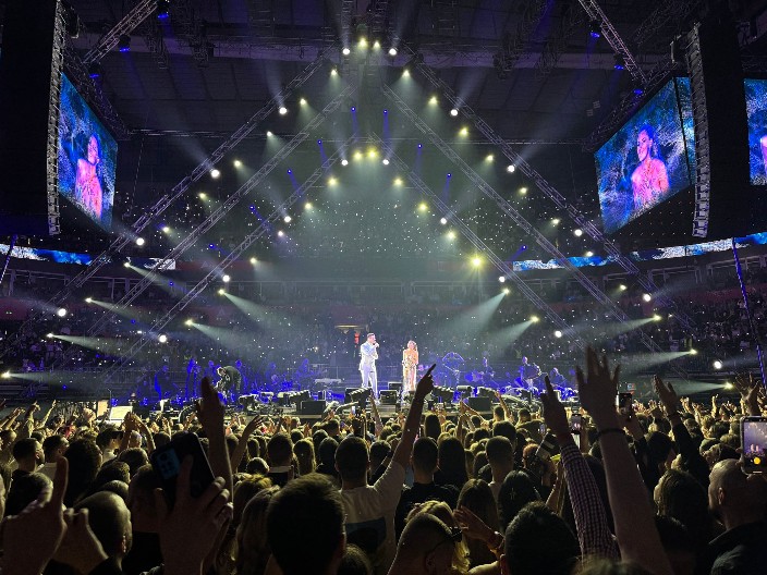 SMRŠAO 20 KILOGRAMA, A IMA OBROK KOJI BI MALO KO MOGAO DA POJEDE! Ovo je tajna izgleda našeg pevača: "Dovoljno je 5 nedelja"