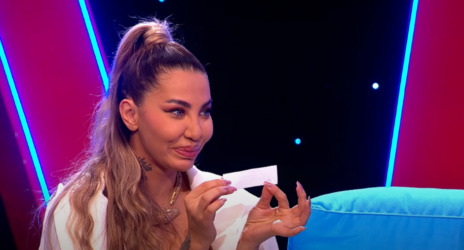 OVAJ PODATAK JE ŠOKANTAN Evo koliko zapravo godina ima Aneli Ahmić, mnogi su mislili drugačije!