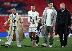 STOPAMA STARIJEG BRATA Džob Belingem u Borusiji Dortmund