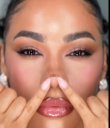 NE TREBA VAM HIRURG DA BISTE IMALE PRĆAST NOS  Žene masovno koriste ovu tehniku konturisanja, kažu da im izgleda kao da je operisan!