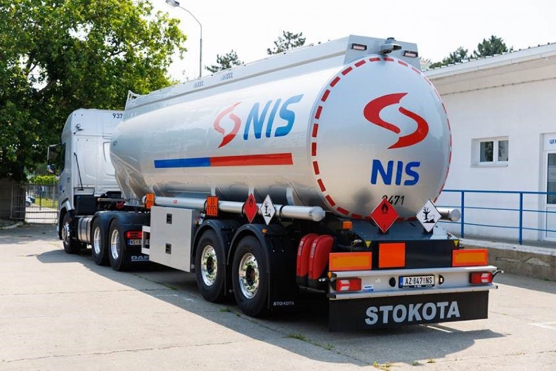 NIS NASTAVLJA SA INVESTICIJAMA U MODERNIZACIJU VOZNOG PARKA Nabavljeno 61 novo vozilo za prevoz naftnih derivata