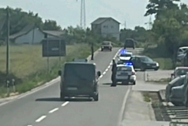 "LETELA JE 30 METARA KROZ VAZDUH"  Ovo su detalji i fotografije nesreće kod Topole u kojoj je stradao motociklista (FOTO)