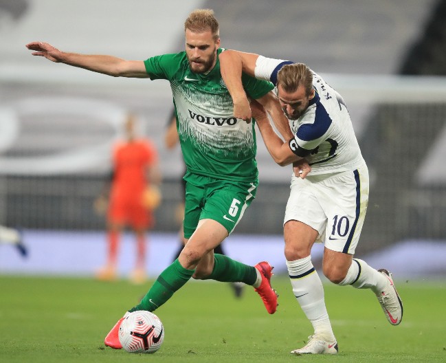 LUDA PRIČA BIVŠEG IGRAČA ZVEZDE Nosio dres crveno-belih, tužio rumunskog giganta, sada pojačava redove najvećeg rivala