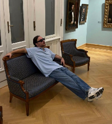 OTAC NAŠEG POZNATOG PEVAČA JE POČINIO UBISTVO Otkriveni jezivi detalji: "Saopštili su nam da je poginuo"