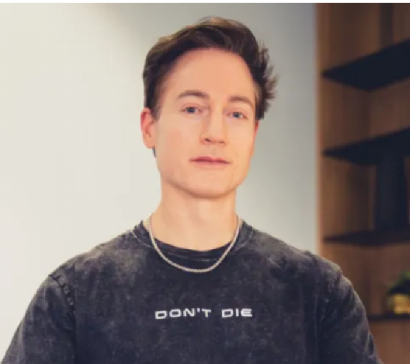 DNEVNA RUTINA BOGATAŠA KOJI ŽELI ZAUVEK DA OSTANE MLAD  Bez ovih namirnica ne započinje dan