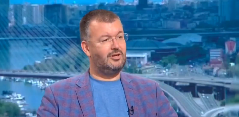 "ELITA VIŠE NIJE NOSILAC RAZVOJA ZEMLJE VEĆ JE POSTALA KLASA SUPROTSTAVLJENA NARODU!" (VIDEO)