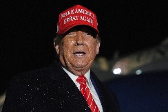 RUSIJA UPOZORAVA NA OBOJENU REVOLUCIJU: Isti ljudi ruše Trampa kao i režime u Gruziji, Ukrajini, Srbiji