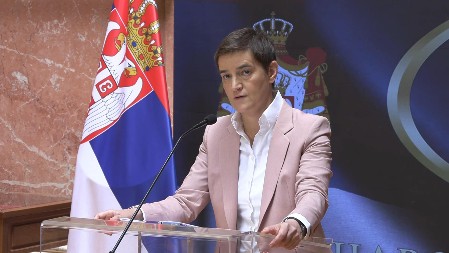 ONI SU MOŽDA UPISALI FAKULTETE, ALI NISU STUDENTI Brnabić o blokaderima: To je nacistička ideologija i ako se svi ostali ne probude, imaćemo još više žrtava!