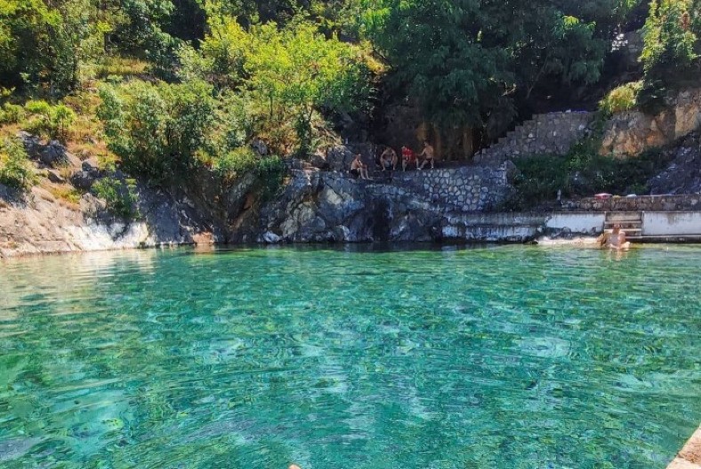 DA LI STE ČULI ZA OVAJ SKRIVENI BISER SRBIJE? Prirodni termalni izvor, raj unutar netaknute prirode