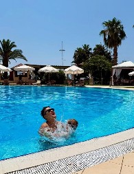 NIKO NE VERUJE DA JE SIN MARIJE ŠERIFOVIĆ OVOLIKO PORASTAO Pevačica prikazala kadrove sa naslednikom koji tope srca