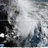 URAGAN ERIK SE KREĆE KA POZNATOM LETOVALIŠTU Praćen je obilnim kišama i vetrovima brzine 121 kilometara na sat!