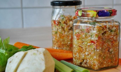 ZBOG OVOG DOMAĆEG RECEPTA STOMAK ĆE VAM BITI RAVAN KAO DASKA Potrebne su vam samo tri namirnice iz špajza