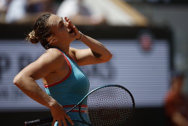 NEZAPAMĆEN ŠOK U BERLINU Prva teniserka sveta "počišćena" sa terena