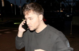 ''LJUDI MI KAŽU DA SE IZLEČIM'' Milan Stanković pisao planetarno popularnom pevaču koji prolazi kroz težak period - isplivalo sve (FOTO)