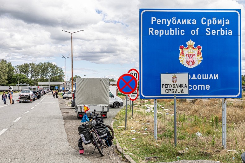 HRVATICA NAGRABUSILA ZBOG BORAVKA U SRBIJI Nepažnja ju je koštala 1.700 evra