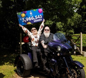 OSVOJIO NA LUTRIJI 4.6  MILIONA EVRA, PA NAPRAVIO VELIKE PLANOVE Promeniće život iz korena - evo na šta će da potroši pare