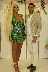 ZBOG ČEGA SE ZAPRAVO RAZVELA JELENA KARLEUŠA? U braku sa Duškom je bila 16 godina, a onda se saznala istina