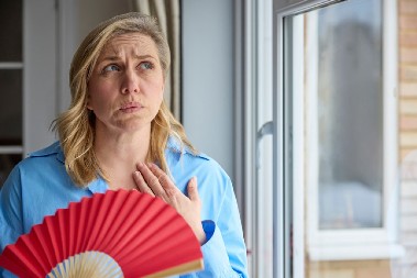 ZATO VAM JE STAN KAO RERNA Stručnjaci otkrili šta NIKAKO ne treba da radite po vrućini