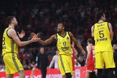 KRAJ JEDNE ERE Fenerbahče Guduriću: Hvala ti na svemu, Marko Paša