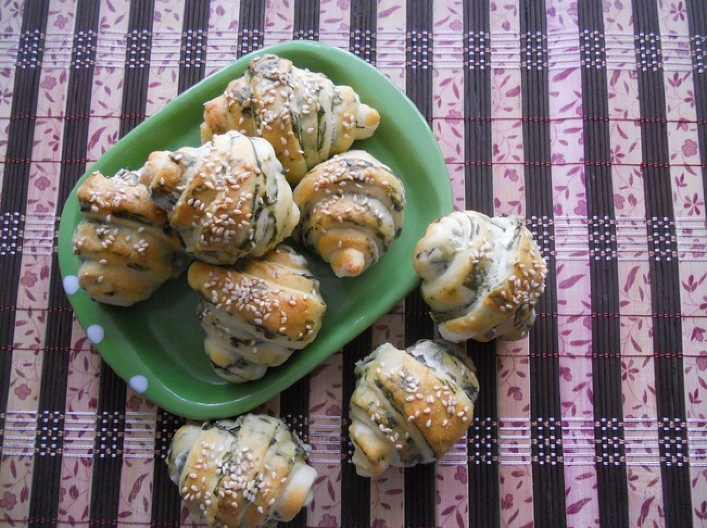 KIFLICE SA SPANAĆEM ZA SAVRŠENO JUTRO Biće mekane i dugo sveže, a po ukusu im nema ravnih