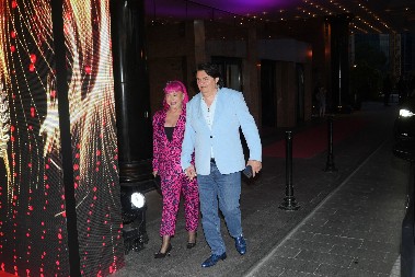 NJEGA SVI OČEKUJU, A NEĆE SE POJAVITI NA SVADBI! Pevač je godinama blizak sa Zoricom i Kemišom, a odbio je da dođe na veselje