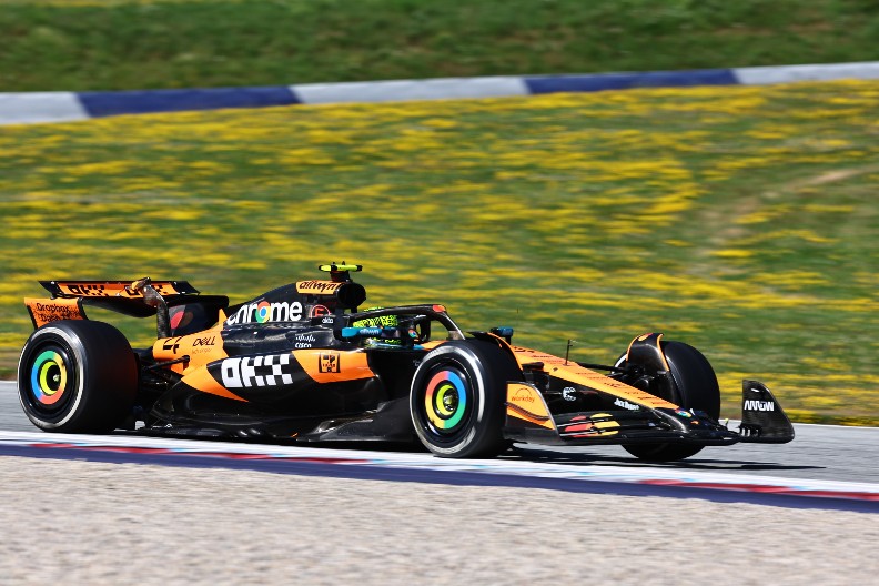 DOMINACIJA MEKLARENA Noris pokorio Austriju