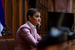 "HVALA FRANCUSKOJ NA PODRŠCI U ZAŠTITI PRAVA SRBA NA KOSOVU" Brnabić sa delegacijom francuskih parlamentaraca