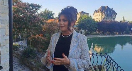 "BILA SAM NA PUTU DA ODUSTANEM" Sanja Maletić kroz suze o borbi za potomstvo, postala majka u 52 godini: "Zahvaljujem Bogu!"