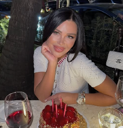 FOTKA KOJA JE SVE OTKRILA! Stanija posle raskida sa Asminom pokazala koga zove mužem, fanovi u šoku!