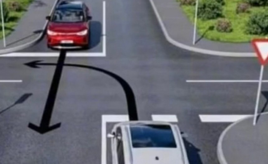 KO OVDE IMA PREDNOST? Slika raskrsnice zapalila internet, ni sudski veštak i instruktor ne mogu da se dogovore! (FOTO)