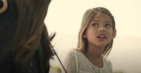 SEĆATE LI SE OVE DEVOJČICE? Očarala je preko 2 milijarde ljudi u spotu koji obožava Srbija, evo kako danas izgleda