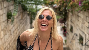 ZGODNA PLAVUŠA DELI TRON SA NINOM RADULOVIĆ! Njih dve su najviše voditeljke u Srbiji, a crnokosa lepotica ih prati u stopu sa 182 cm visine