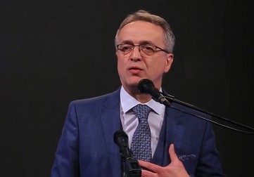 SPRDATE SE SA LJUDIMA Danilović o Milatovićevoj čestitici: Misli da smo presrećni što smo prisiljeni da izdvajamo pet odsto za odbranu