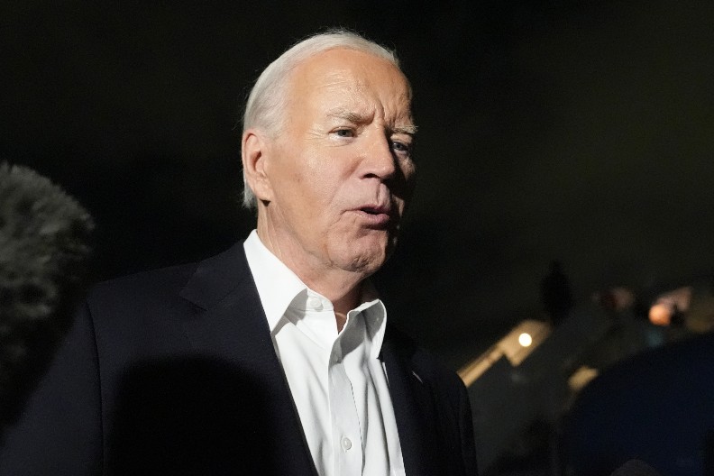 SADA I HALUCINIRA? Bajden ubeđen da je tražen: "Svi me zovu, samo ne mogu da kažem ko"