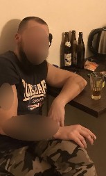 PROSTORIJE SNS U ČAČKU RAZBIO OSUĐIVANI HULIGAN! (FOTO)