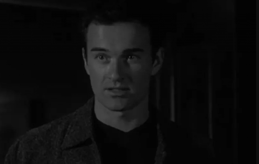 Umro glumac Džulijan Mekmen