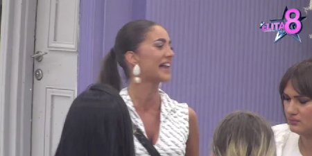 ANĐELA SAZNALA SA KOJOM TAKMIČARKOM GASTOZ STAJE PRED OLTAR: "To radi samo da bi mene povredila"