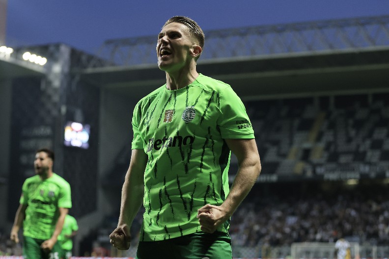 ODJEKNULA BOMBA Arsenal dovodi jednog od najboljih napadača Evrope