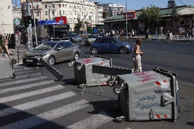 OBOJENA REVOLUCIJA U SRBIJI: Od samozvane "elite" do spoljnjih interesa