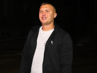 "PONIZIO SI DEVOJKU KOJA TE ČEKA KOD KUĆE" Svi su mislili da je Stefan Karić ostao veran partnerki, a ovo je prava istina