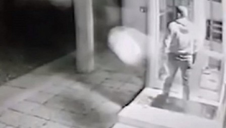 ALIBEG, BIVŠI VOĐA NAVIJAČA PARTIZANA, BIO NA METI PUCNJAVE NA NOVOM BEOGRADU Deset puta do sad bio na nišanu