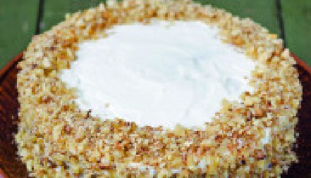 ORAH KOLAČ BUDI NOSTALGIJU Sve domaćice su nekada znale recept, a razgrabi se čim se postavi