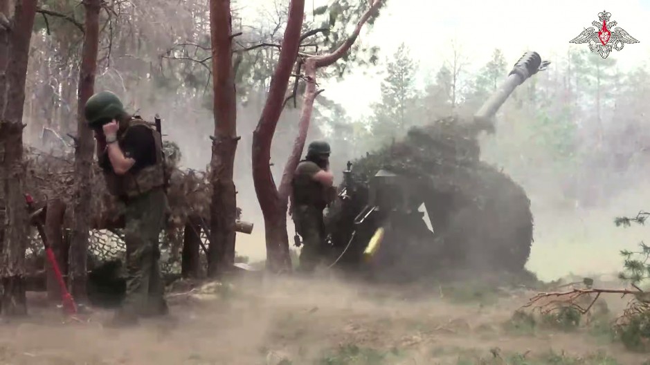 DEVET SATI PAKLA U UKRAJINI, RUSI TUKLI ŽESTOKO Balističke rakete i stotine dronova udarali bez prestanka