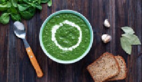 BAKIN SPANAĆ MIRIŠE NA DETINJSTVO Kremast i jednostavan, a ukusa koji govori više od 1000 jezika